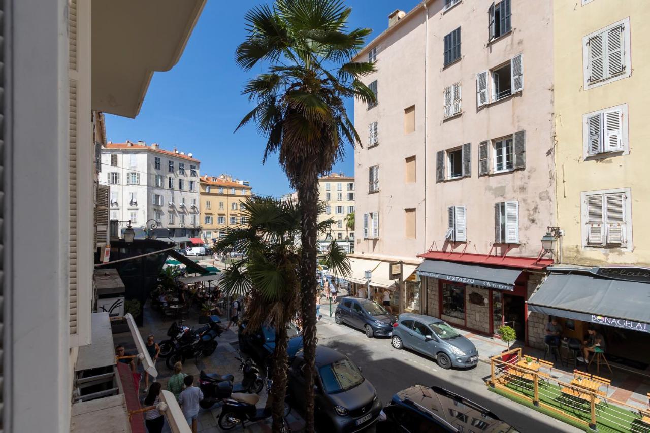 Les Suites R Bonaparte - Appartements De Standing Au Coeur De La Vieille Ville Pietonne Аяччо Экстерьер фото
