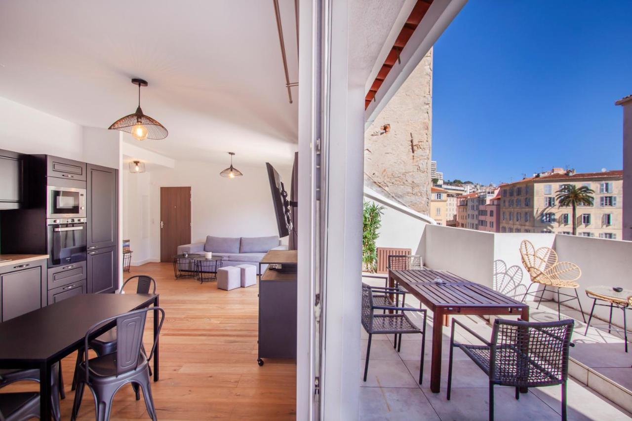 Les Suites R Bonaparte - Appartements De Standing Au Coeur De La Vieille Ville Pietonne Аяччо Экстерьер фото